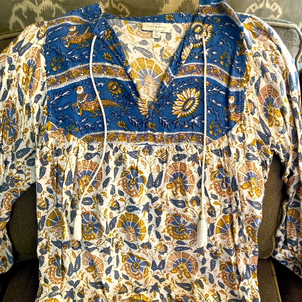 Lucky Brand Boho top Sz Med. Excellent condition!